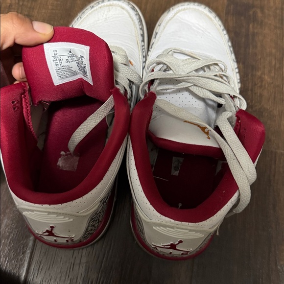 Jordan 3 - Picture 3 of 4